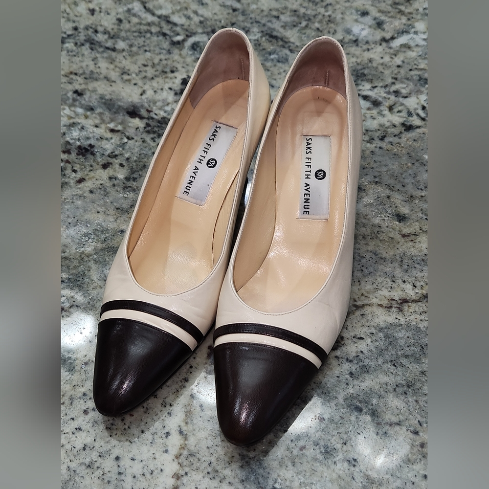 Saks Fifth Avenue 3" Heels US Women's Sz 8AA Cream/Black Gently Used